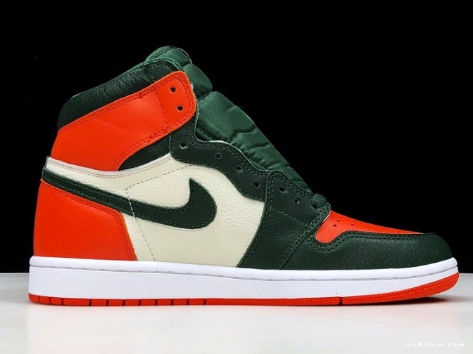 SoleFly High AV3905-138 Retro OG Orange 1 Fir-Team Air x Sail Jordan 0819